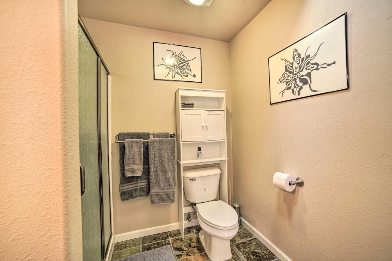 Hilltop Loft Ukiah Vacation Rental! Exterior foto